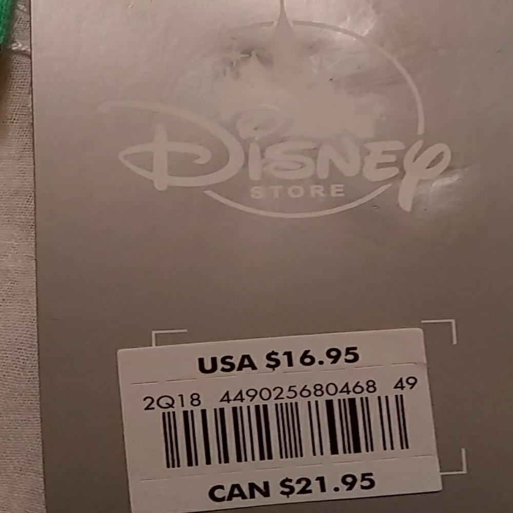 SOLD DIsney PJ's SOLD 💐 - Picture 4 of 8
